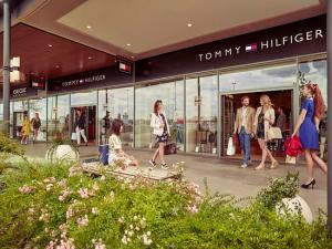 tommy-hilfiger